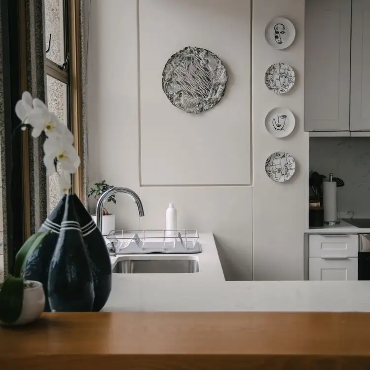 Image no. %!s(int=14) of a kitchen or bathroom with granite, marble or engineered stone. For demonstration purposes only.