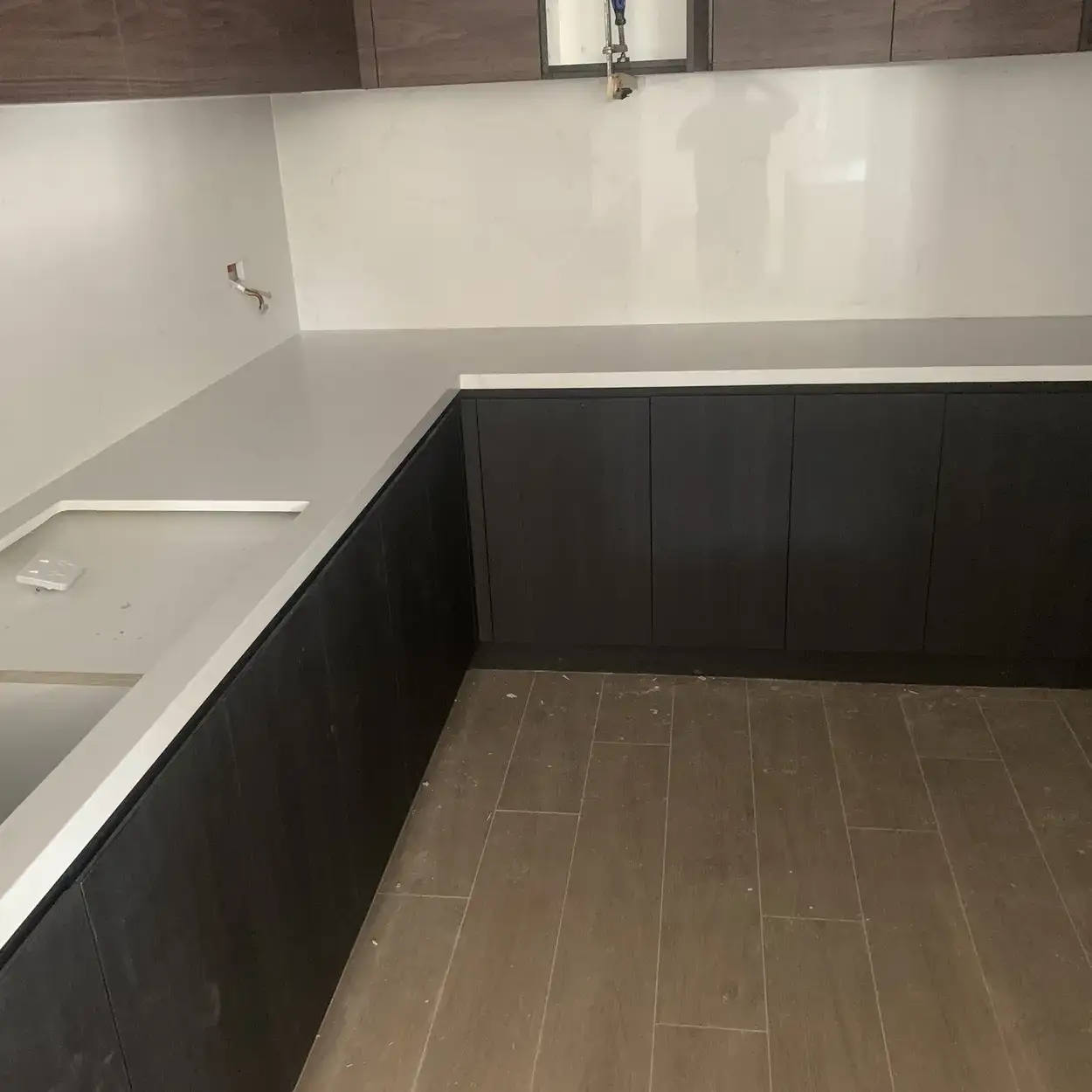 Image no. %!s(int=11) of a kitchen or bathroom with granite, marble or engineered stone. For demonstration purposes only.